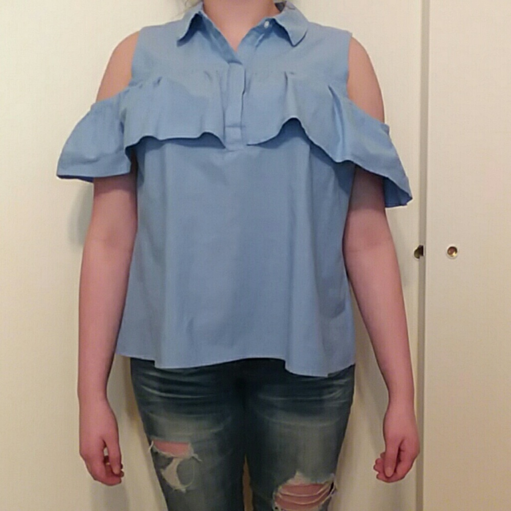 a.n.a Cold Shouler Top